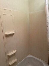 11 Cleveland Ave in Endicott, NY - Building Photo - Building Photo