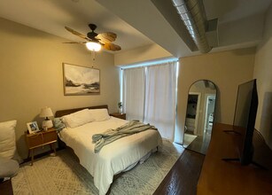 243 Northampton St, Unit 200 in Boston, MA - Foto de edificio - Building Photo