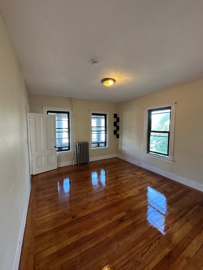 15 Cushman Rd, Unit 1