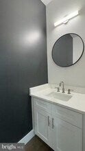465 Laurel St in Beverly, NJ - Building Photo - Building Photo
