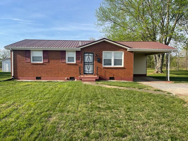 property at 1190 Rossview Rd