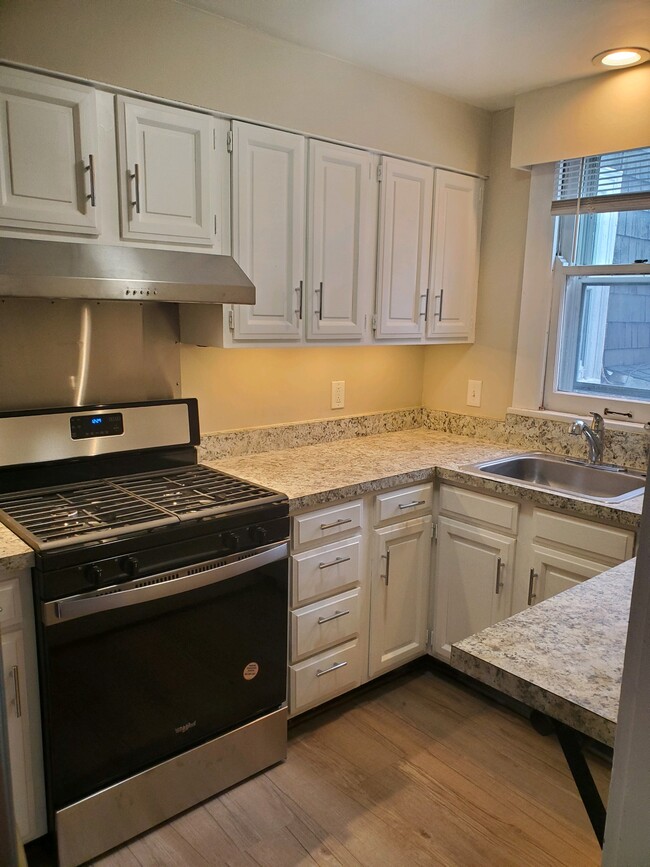 246 Culver Rd, Unit 1F in Rochester, NY - Foto de edificio - Building Photo