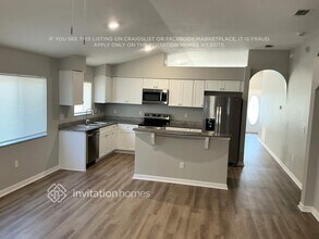 11227 Lake Lanier Dr in Riverview, FL - Building Photo - Building Photo