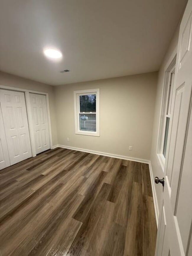 1320 Murray Haywood Rd in Evergreen, NC - Building Photo - Building Photo