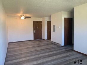 800 Fairfield Dr, Unit 22 in Platteville, WI - Building Photo - Building Photo