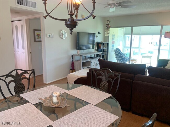 property at 1724 Pine Valley Dr