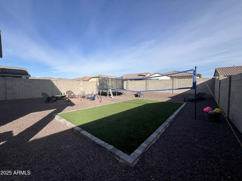 19424 W Elm St in Litchfield Park, AZ - Building Photo