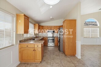 2094 N Sweetwater Dr in Casa Grande, AZ - Building Photo - Building Photo