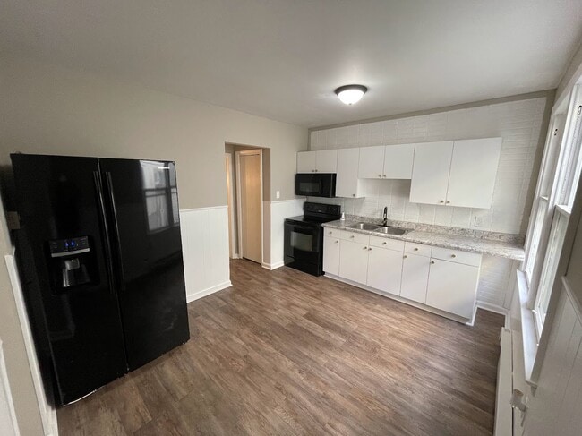 111 Maffett St, Unit 111 A in Wilkes-Barre, PA - Building Photo - Building Photo