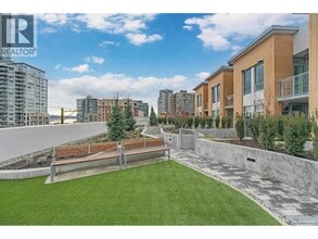618 Carnarvon St in New Westminster, BC - Building Photo - Building Photo
