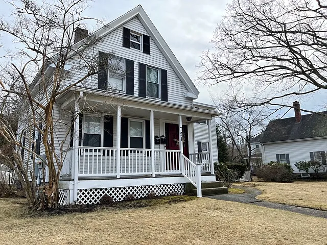 751 Washington St, Unit Apartment 2