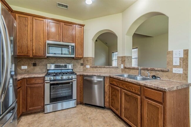 12116 Pecangate Way in Manor, TX - Building Photo - Building Photo