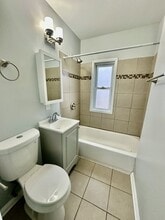 1917 W 21st St in Chicago, IL - Building Photo - Building Photo