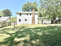 7806 Celeste Ln in Hixson, TN - Foto de edificio - Building Photo