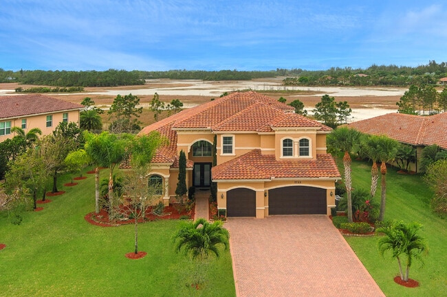 property at 7733 Maywood Crest Dr