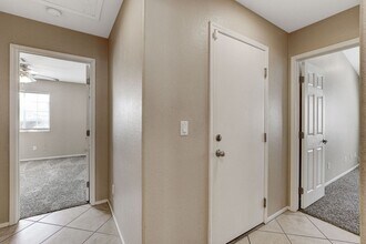 5102 Sail Rock Pl in North Las Vegas, NV - Building Photo - Building Photo