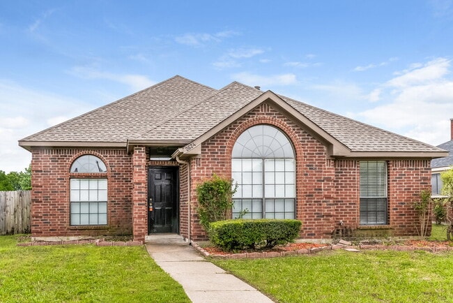 property at 2624 Beeman Dr