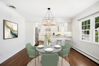 9 Bulkley Manor in Rye, NY - Building Photo - Building Photo