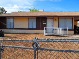 213 Ash St in Henderson, NV - Building Photo