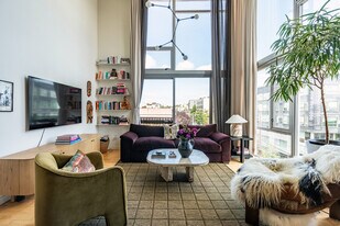 1433 12th Ave in Seattle, WA - Building Photo