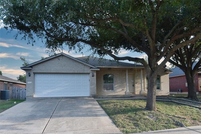 property at 3305 Stonewall Dr