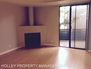 2500 Abbot Kinney Blvd in Los Angeles, CA - Building Photo - Building Photo