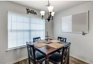 327 Shady Valley Dr in Mansfield, TX - Building Photo - Building Photo