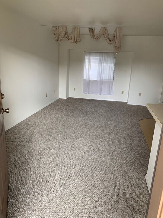 1609 G St in Arcata, CA - Building Photo