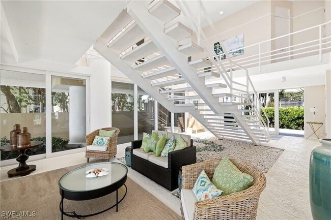property at 3860 Gordon Dr