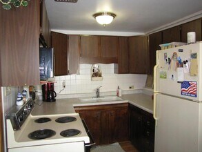 4215 N 100th St in Milwaukee, WI - Building Photo - Building Photo