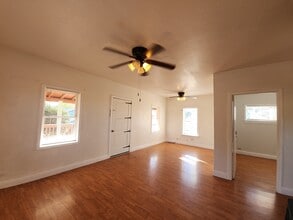 9411 Windmill St in Gerber, CA - Building Photo - Building Photo