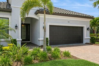 5581 Piccolo St in Nokomis, FL - Building Photo - Building Photo