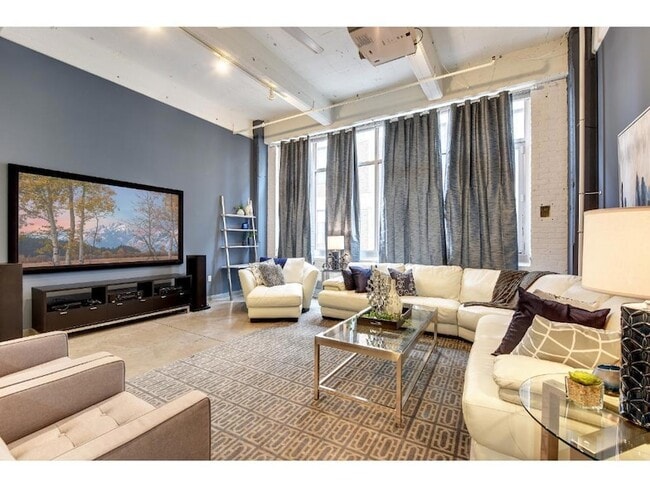 700 N Washington Ave in Minneapolis, MN - Building Photo - Building Photo