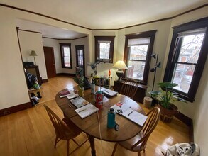 40 Walker St, Unit 2 in Somerville, MA - Building Photo - Building Photo