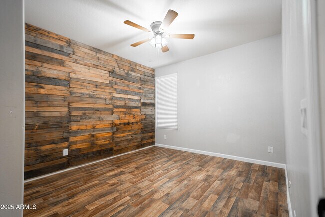 18433 W Sunnyslope Ln in Waddell, AZ - Building Photo - Building Photo