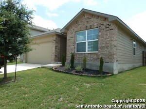 191 Amethyst Woodstar in San Antonio, TX - Building Photo