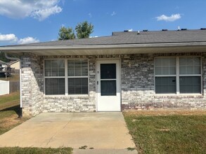 1185 Hwy Tt in St. Clair, MO - Building Photo - Building Photo
