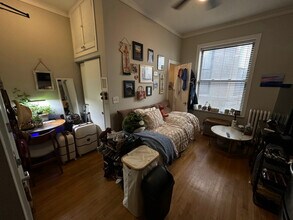 2525 N Clark St in Chicago, IL - Foto de edificio - Building Photo