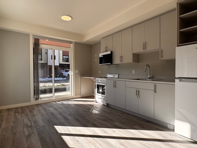 property at 348 14th St