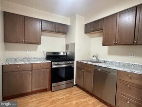 4410 Briarwood Ct N in Annandale, VA - Building Photo - Building Photo