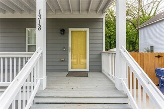 1318 Brewster St SW in Atlanta, GA - Building Photo - Building Photo