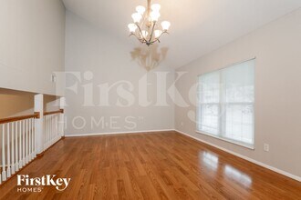 846 Vlg Mdw Dr in Ballwin, MO - Building Photo - Building Photo