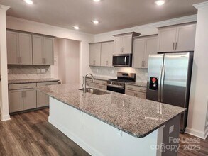 4146 Steel Wy in Lake Norman of Catawba, NC - Building Photo - Building Photo