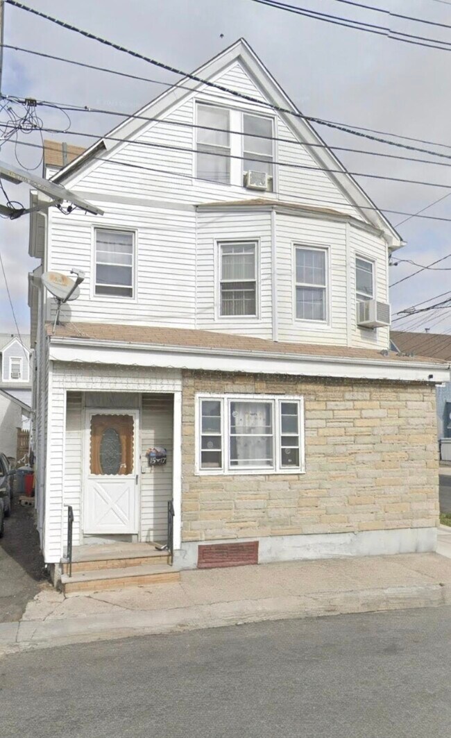 property at 17 Halstead St