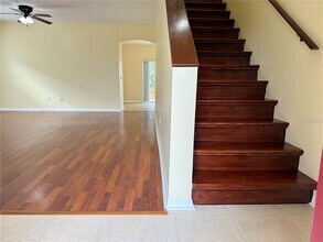 2521 Maylin Dr in Trinity, FL - Building Photo - Building Photo