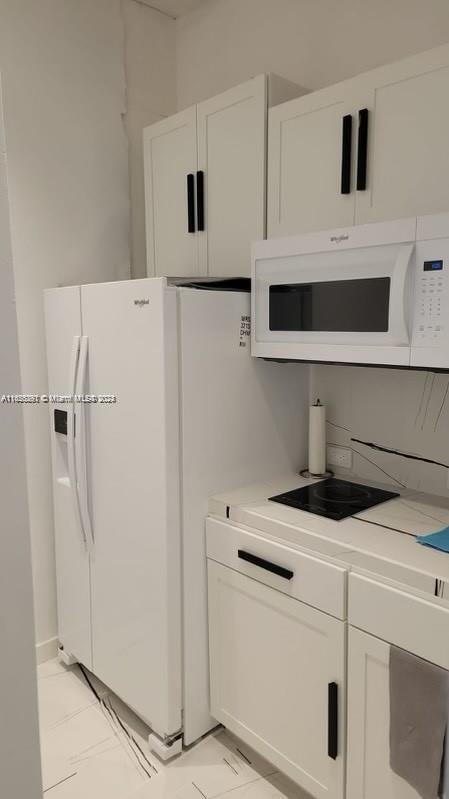 13001 SW 191t Ter-Unit -o in Miami, FL - Building Photo - Building Photo