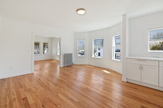 216 Broadway in Arlington, MA - Building Photo - Building Photo