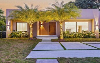 223 S Shore Dr in Miami Beach, FL - Building Photo - Building Photo