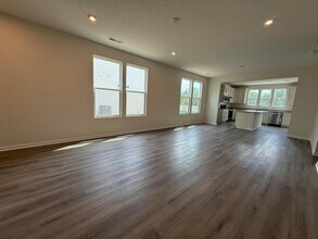 6650 Preserve Dr in Lewis Center, OH - Building Photo - Building Photo