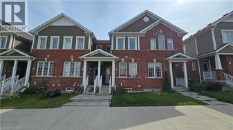 285 Equestrian Way in Cambridge, ON - Building Photo